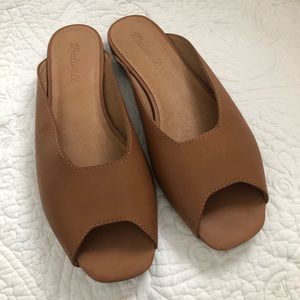 Medium Brown Madewell Slides